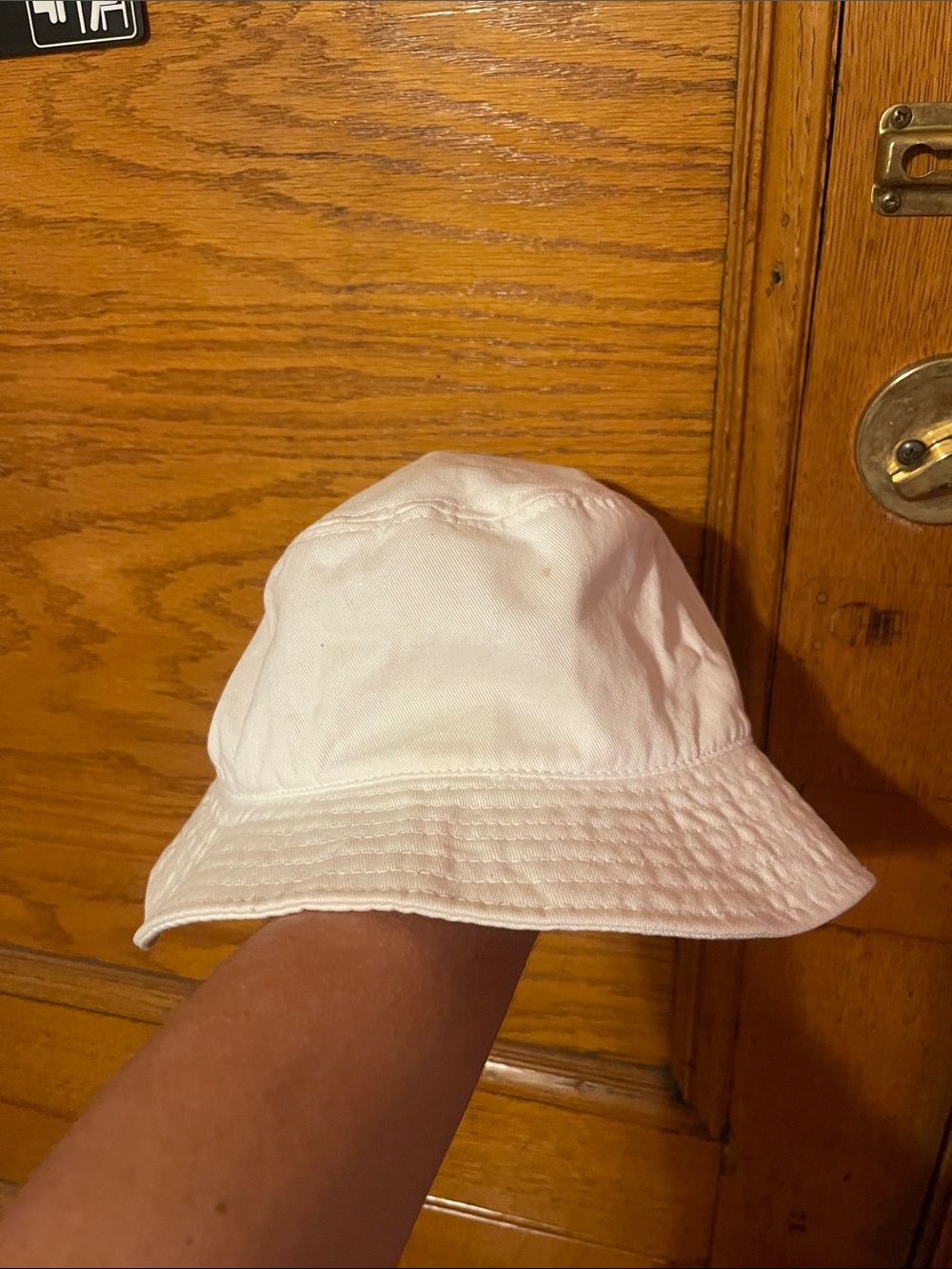 Lady Gaga Born This Way Eyes White Bucket Hat - Picture 3 of 6